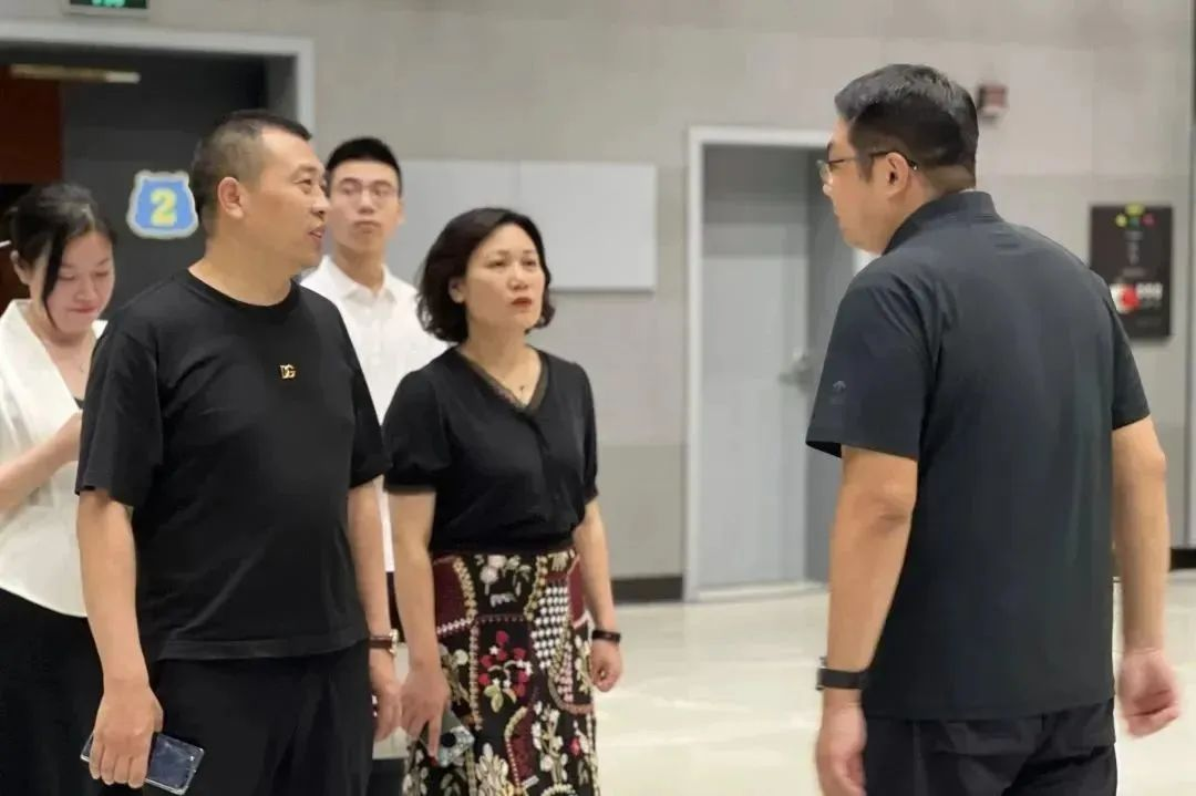 探索创新 共谋发展｜重庆金年会受邀参观重庆广电集团重视传媒基地